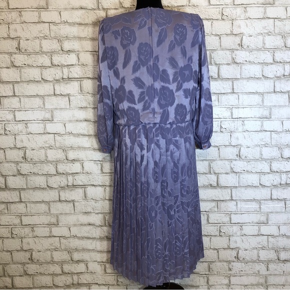 Vintage Dress - Picture 8 of 10